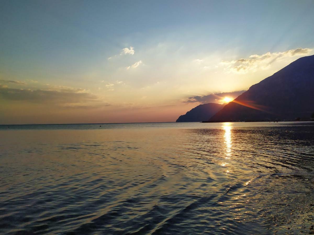 Makinia Beach Nafpaktos Ngoại thất bức ảnh